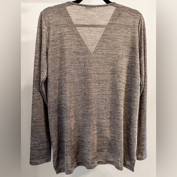 Jane and Delancey Women’s Size Large Draped Top Blouse Long Sleeve V-Neck - Picture 4 of 7